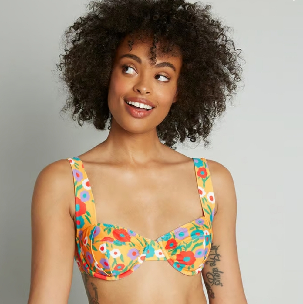 NWT The Garbo Underwire Bikini Top in yellow floral
